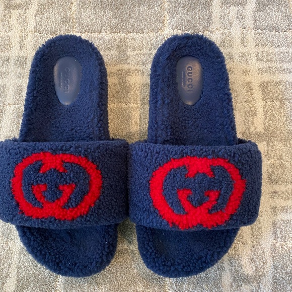 Gucci shearling platform slip on sandals - Picture 2 of 6